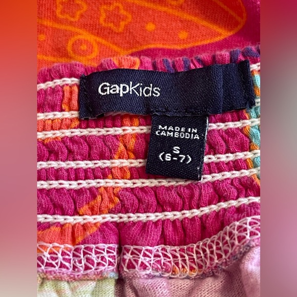 Gapkids girl's skirt, worn only once.Size S(6-7) - Picture 3 of 3